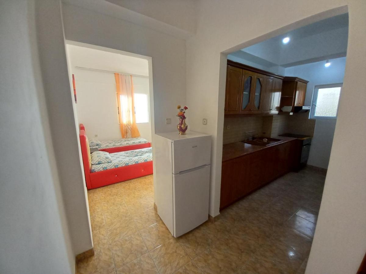 Apartments Vila Ardi Sarande Ngoại thất bức ảnh