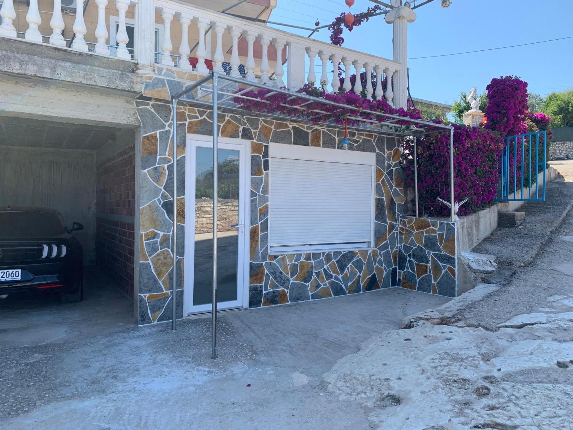 Apartments Vila Ardi Sarande Ngoại thất bức ảnh