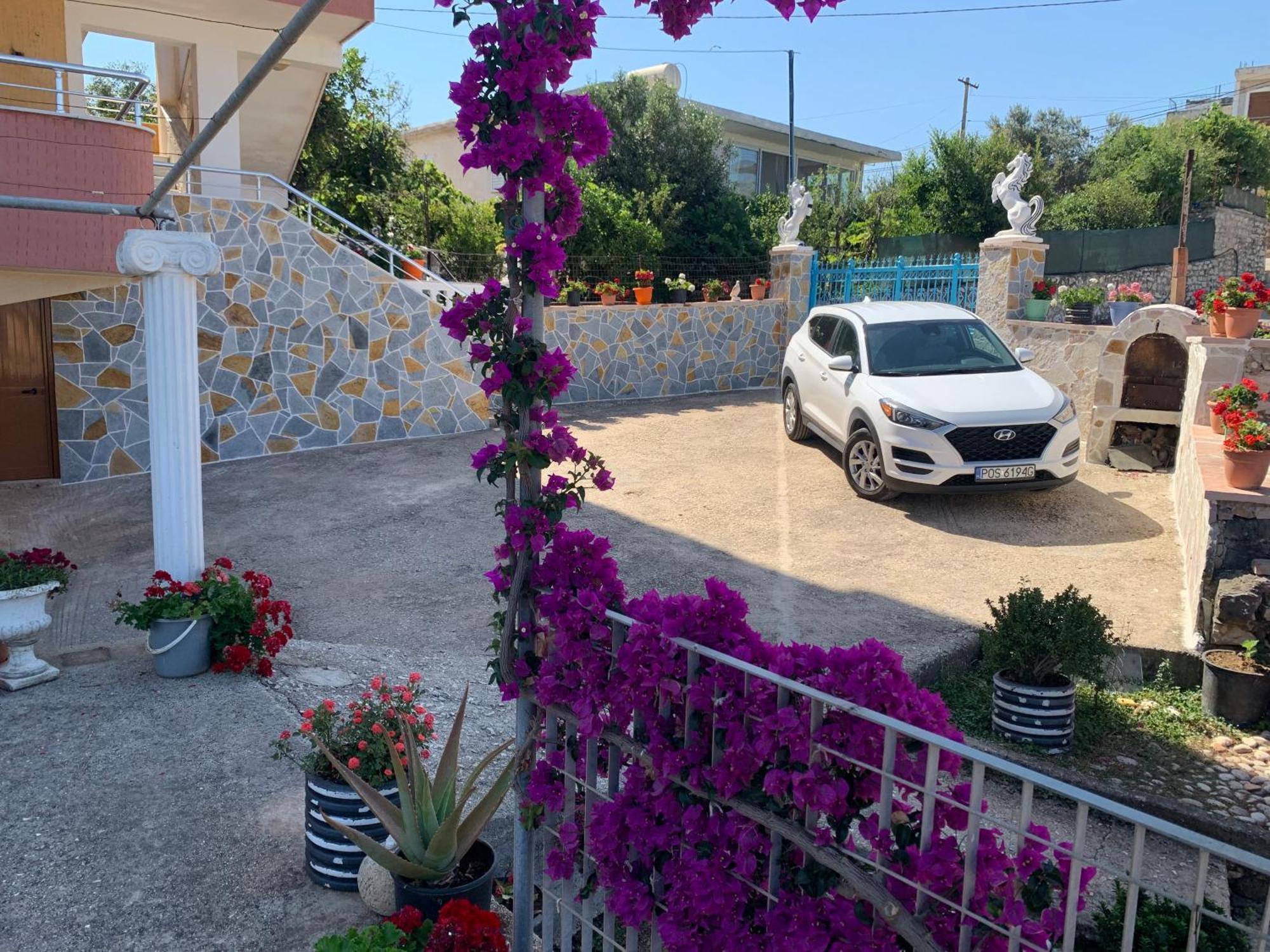 Apartments Vila Ardi Sarande Ngoại thất bức ảnh