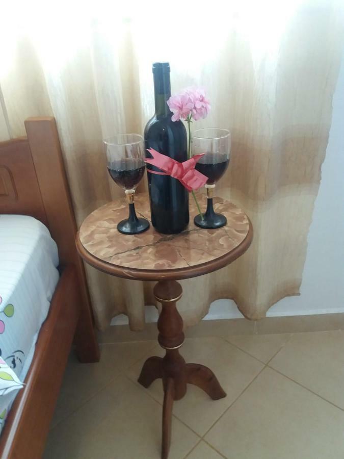 Apartments Vila Ardi Sarande Ngoại thất bức ảnh