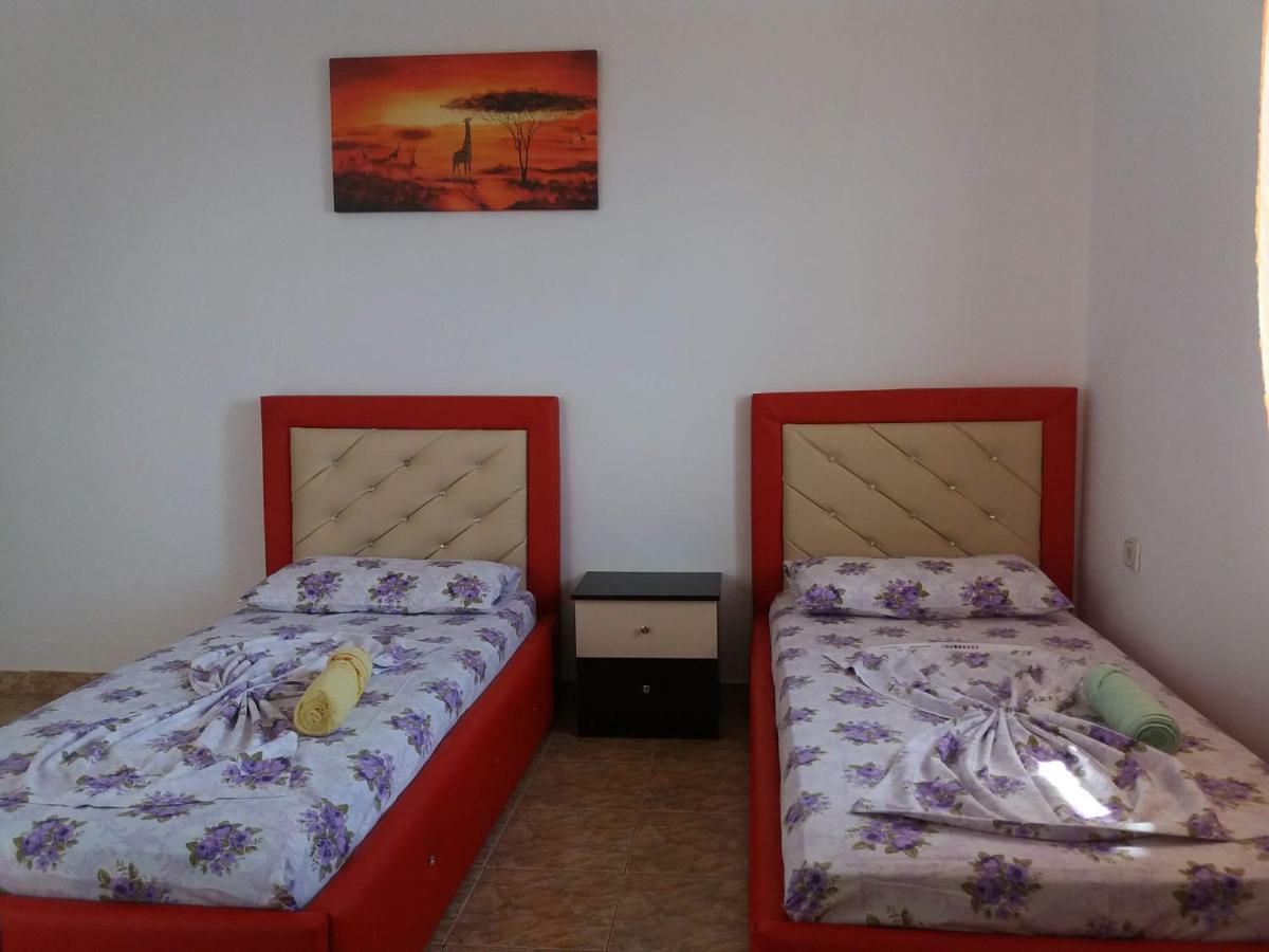 Apartments Vila Ardi Sarande Ngoại thất bức ảnh